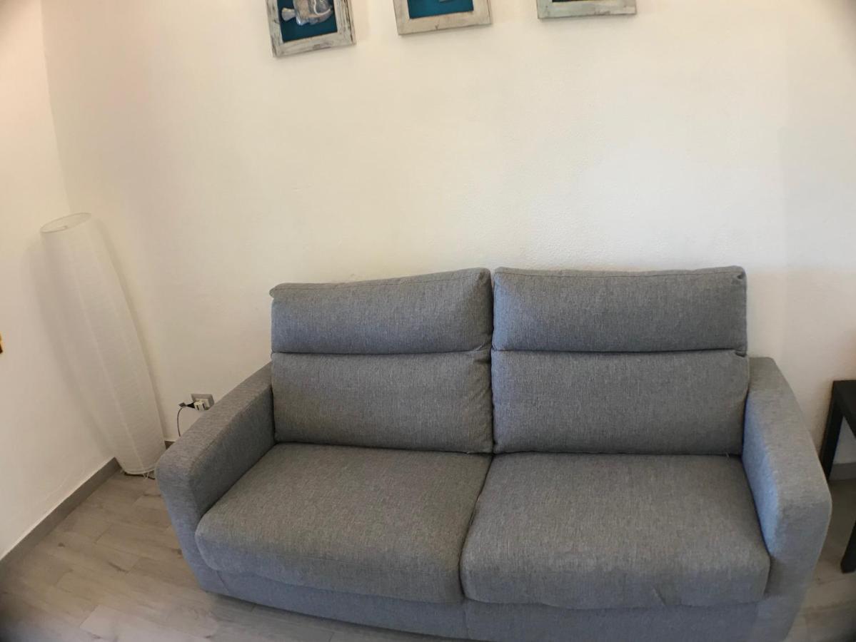 ブドーニ Baia Sant'Anna Iun S5063ヴィラ エクステリア 写真